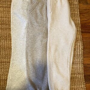 Bundle- Old Navy two 6-7 years, Uni Qlo 7-8 years sweat pants.